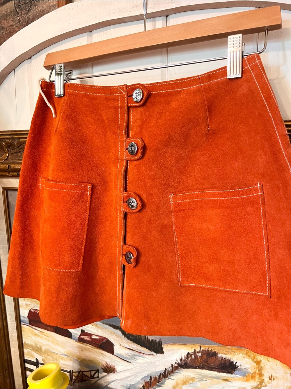 Vintage Orange Suede 1970’s Mod Micro Mini Skirt With Remington Buttons & Pocket - Picture 5 of 11